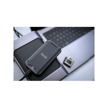 SanDisk Professional - PRO-G40 SSD 2TB External Thunderbolt 3 and USB-C NVMe Portable SSD - Black