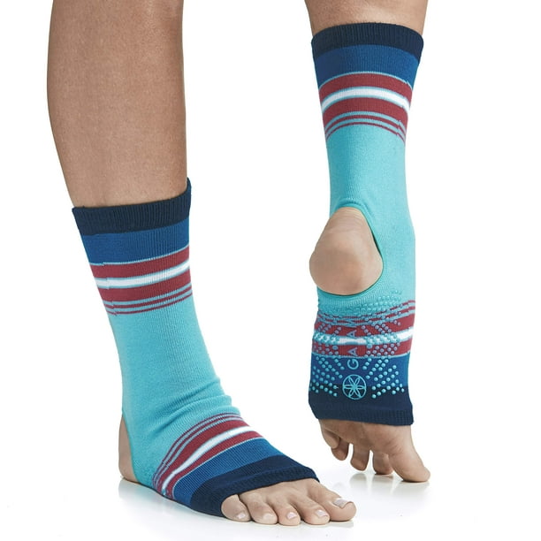 gaiam Yoga Sock Anklets - grippy Leg Warmer Ankle Socks for Yoga, Barre,  Pilates, Dance, Aerobics - Bermuda Blue 