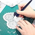 thumbnail image 3 of Herramientas de corte para manualidades con bolígrafos, 3 of 5