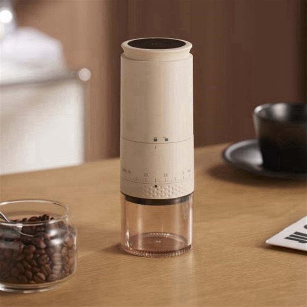 Electric Grinder Portable Grinder USB Charging Coffee Grinder Automatic Coffee Grinder for Espresso Milk Tea Color