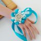 thumbnail image 3 of 1 Pieza Flor De Muñeca De Tela Bolsos Encantadores Para Esposa Suministro De Envoltorio preestablecer De Gloria Flores de muñeca de novia, 3 of 9