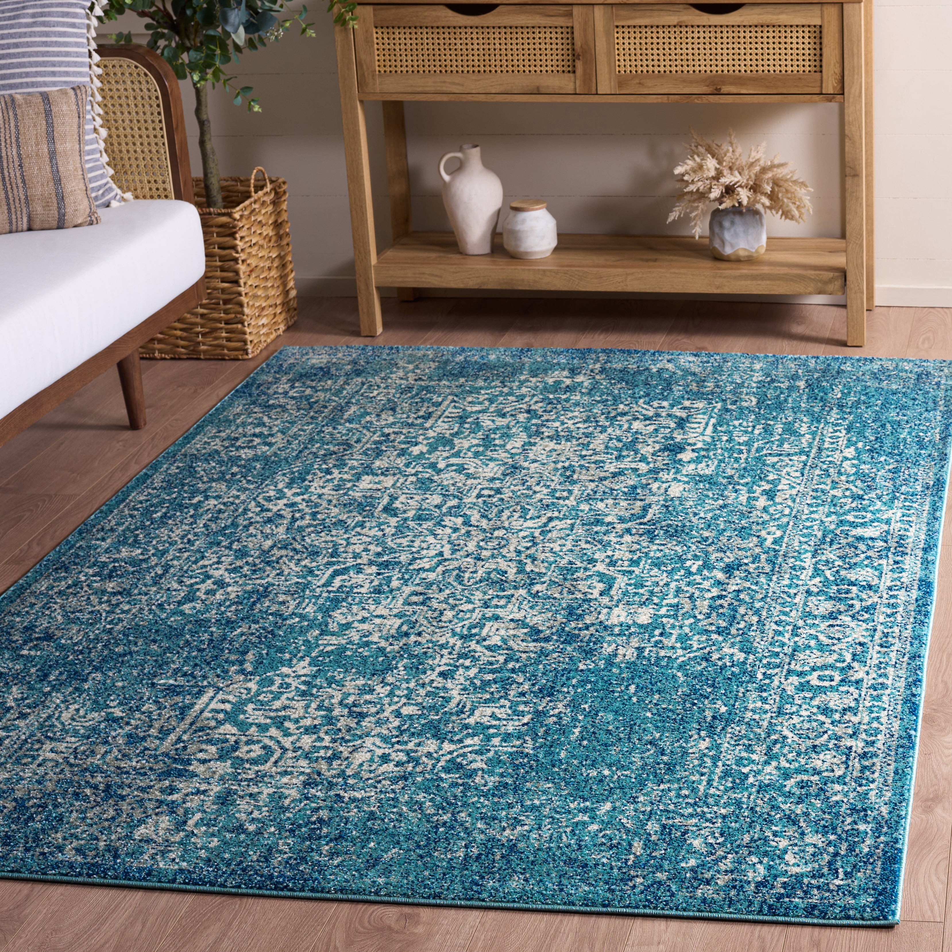 Safavieh Evoke Trena Floral Area Rug, Blue/Ivory, 6' x 8'