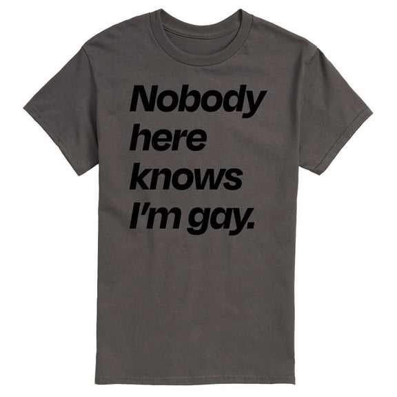 Instant Message - Nobody Knows Im Gay - LGBT Pride Ally - Men's Short Sleeve T-Shirt