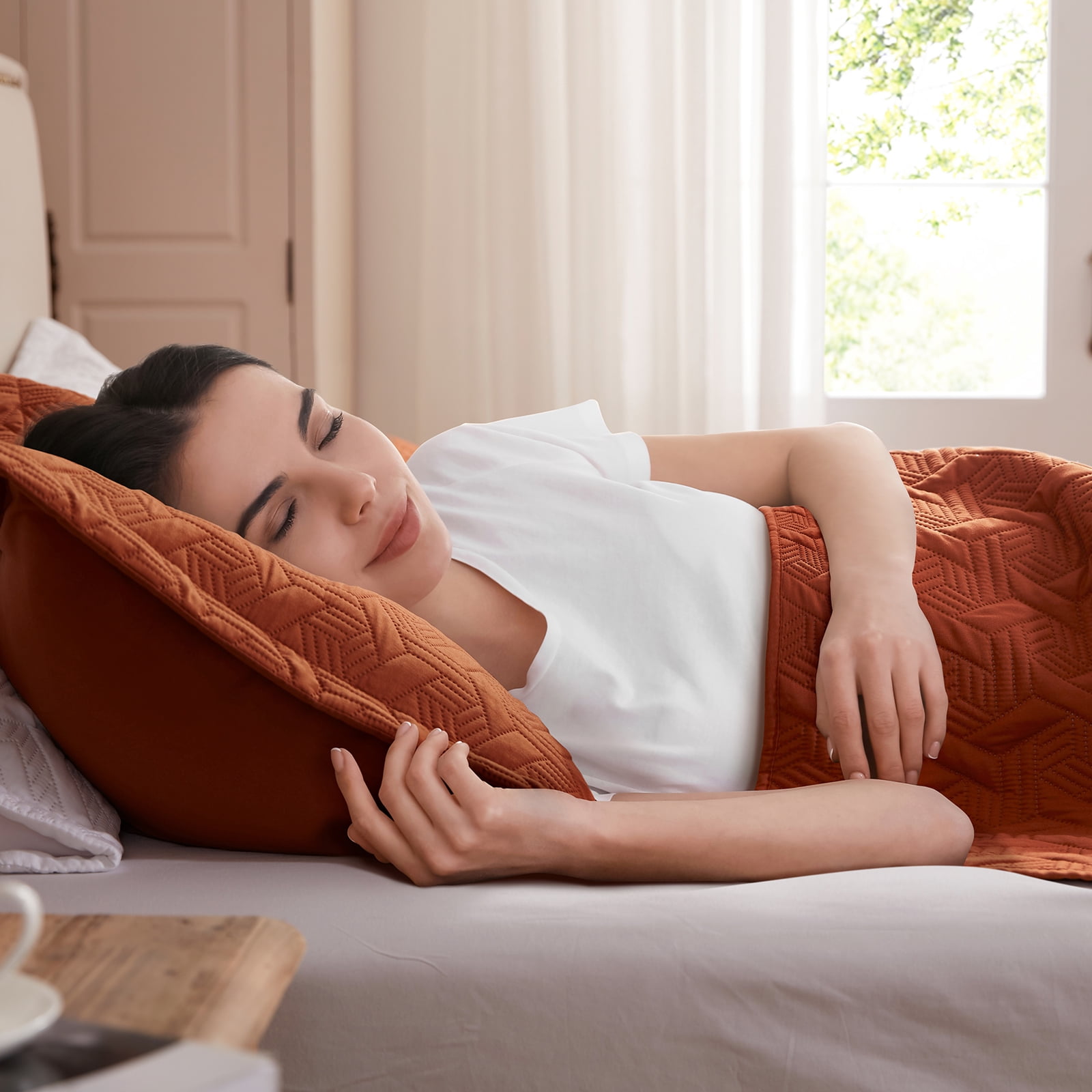 Full/Queen Quilt Set 3 Pieces, Lightweight Burnt Orange/Rust Bedspread-90''x98'', Soft Microfiber Summer Quilt, Luxurious Warm Coverlet Set for All Seasons (Includes 1 Quilt, 2 Shams)
