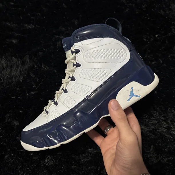 Ni - ke Ni - ke Air Jordan 9 Retro Pearl Blue UNC White Mens Size 9 302370-145 Sneakers