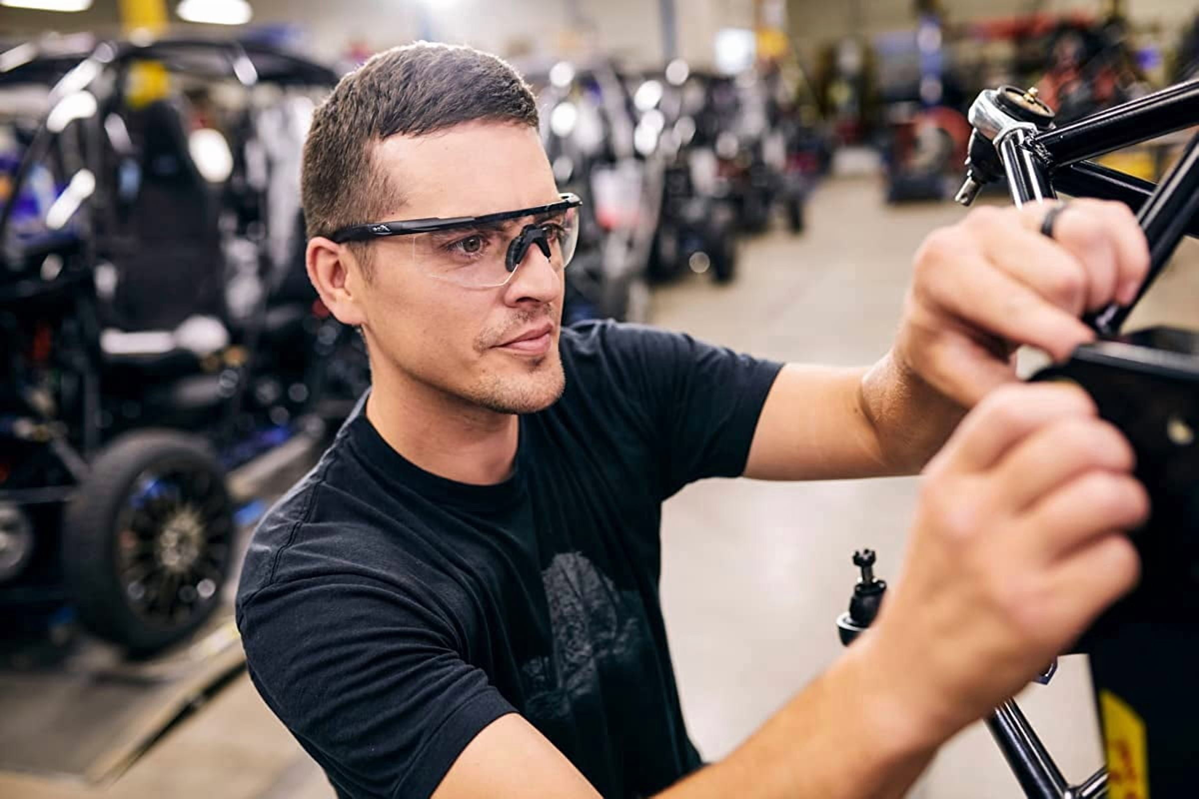 WILEY X EYEWEAR SABER ADVANCED SAFETY GLASSES SMOKE/CLEAR
