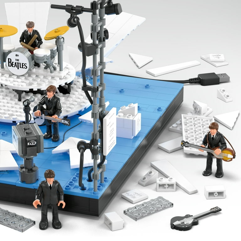 【数々のアワードを受賞】 MEGA Buildable The Beatles Playset with LED Lights (681 洋楽
