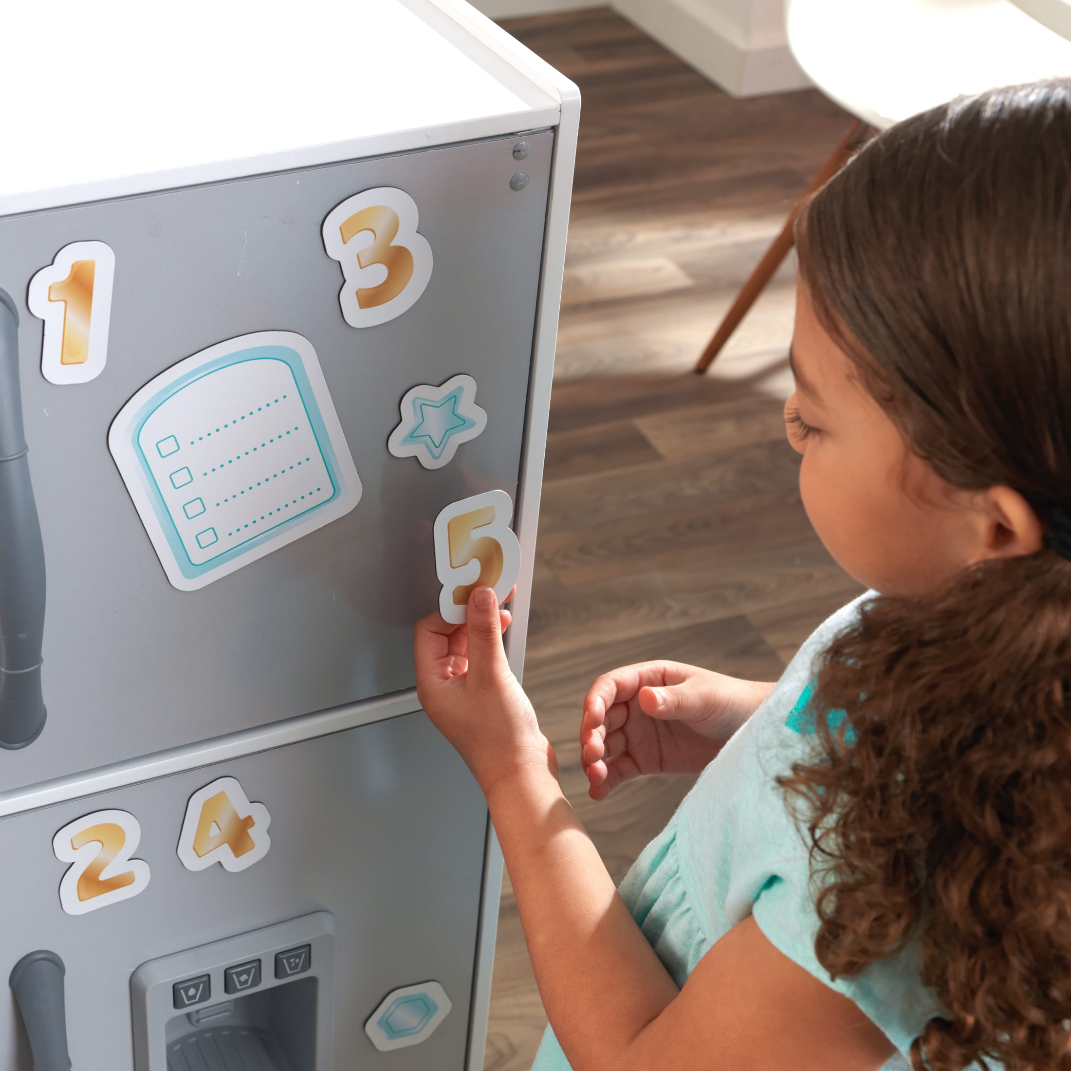 KidKraft Mosaic Magnetic Play Kitchen with Ice Maker photo 5