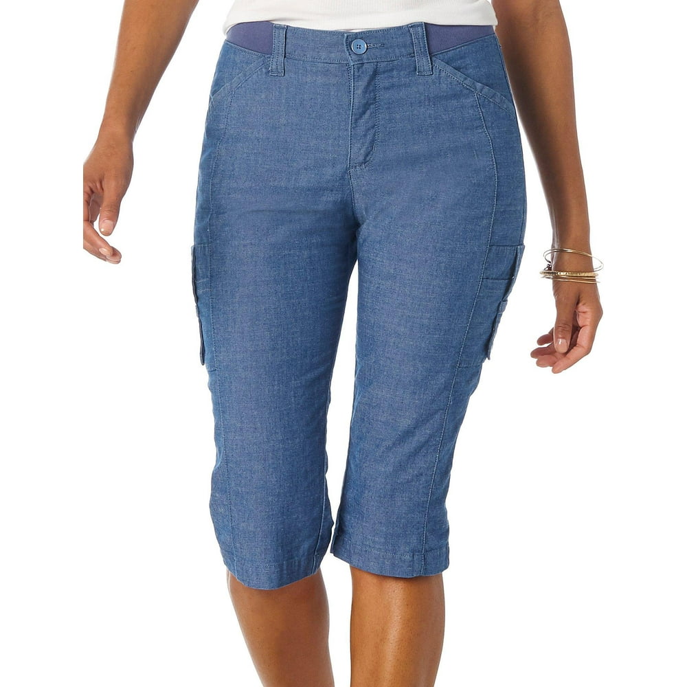 lee relaxed fit mid rise cargo capris