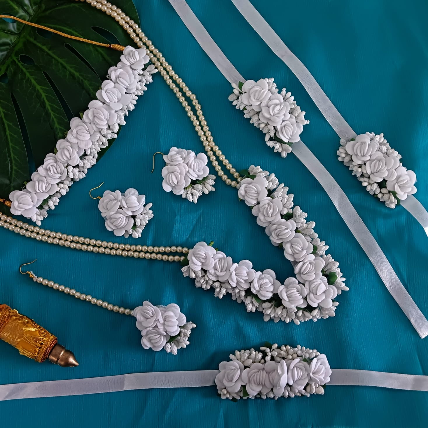 Sailya's Floral Jewelry and More
