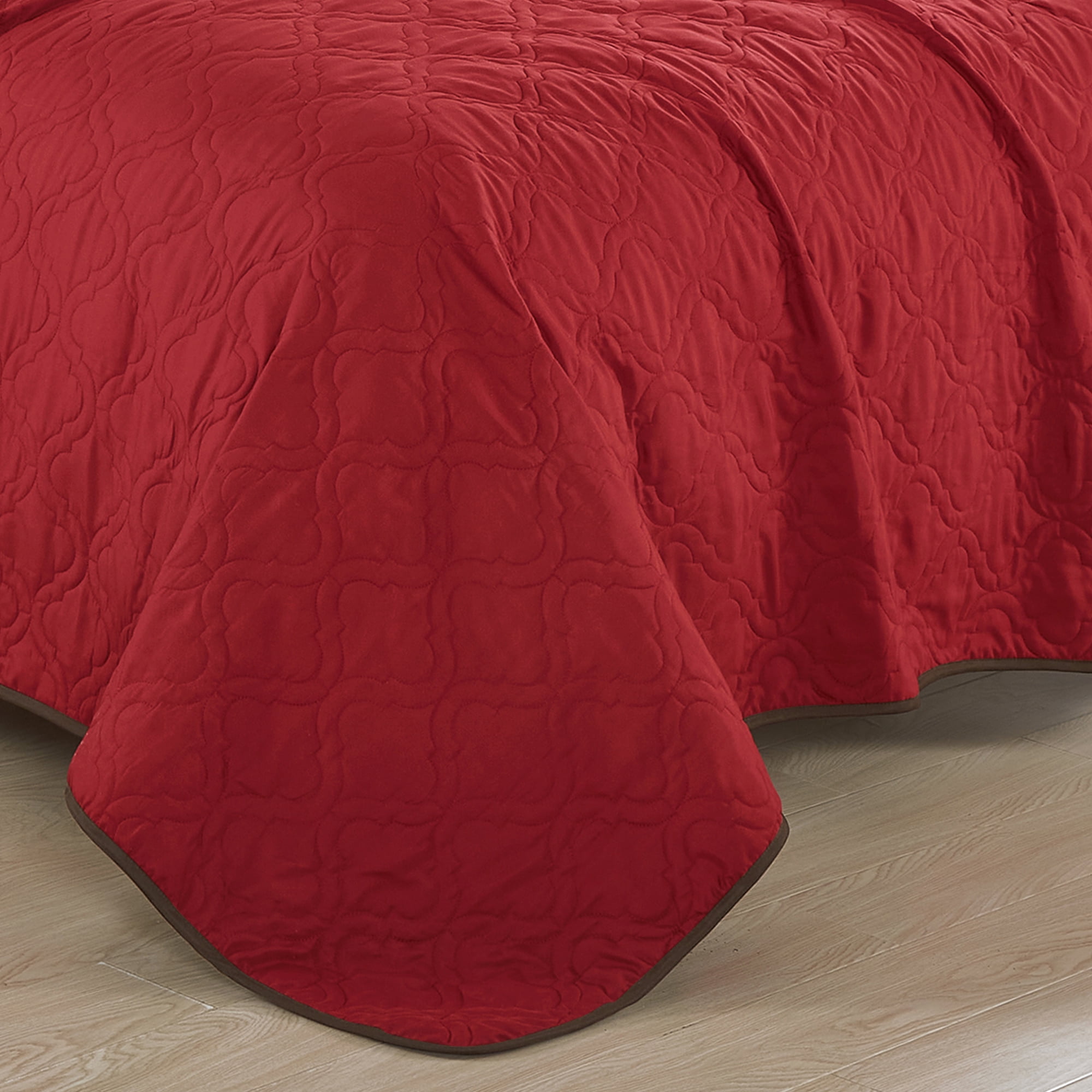 Evjk 3-Piece Decorative Lightweight Bedspread Set – Oversized, Microfiber with Classic Solid, Queen