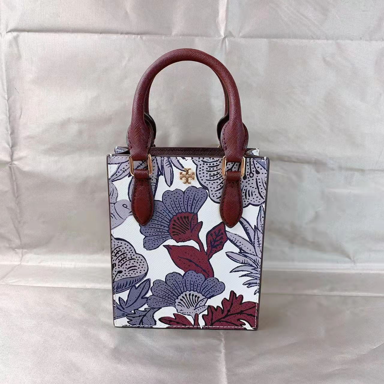 Tory burch 84747 0821 emerson printed mini shopper Kenya | Ubuy
