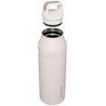 thumbnail image 2 of Botella de agua Stanley IceFlow Cap and Carry+ de cuarzo rosa de 1,5 litros, 2 of 4