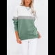 thumbnail image 3 of Sudadera Informal de Larga con Bloques de Color para Mujer, Cuello Redondo, Corte Holgado y Bolsillos. Verde L, 3 of 6