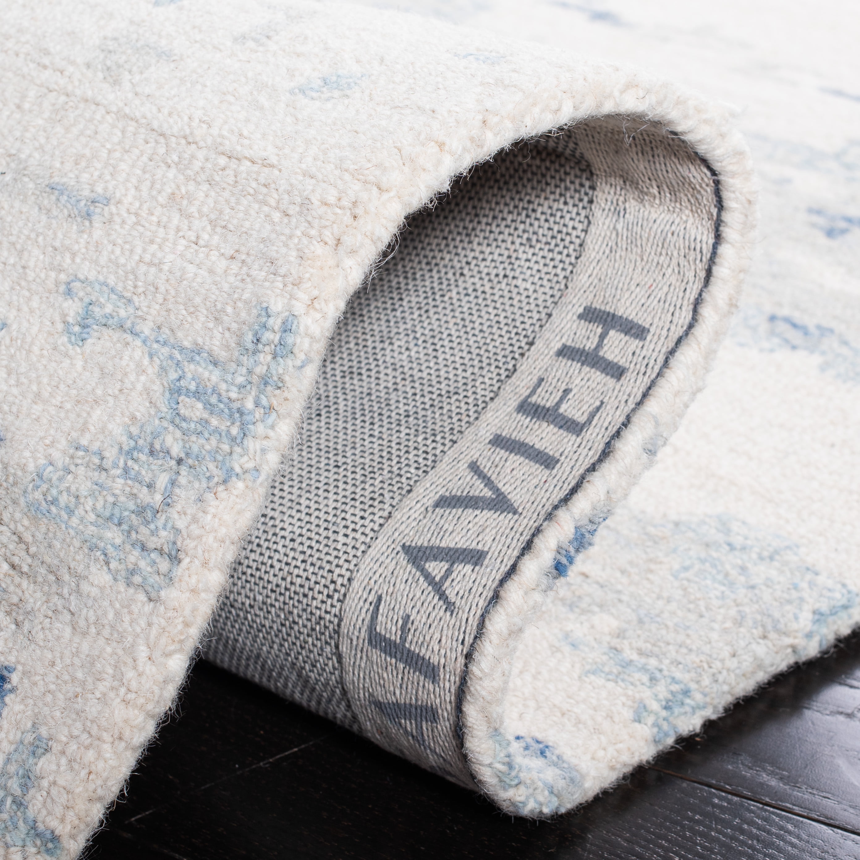 SAFAVIEH Abstract Seachlann Abstract Wool Area Rug, Ivory/Blue, 2' x 3'