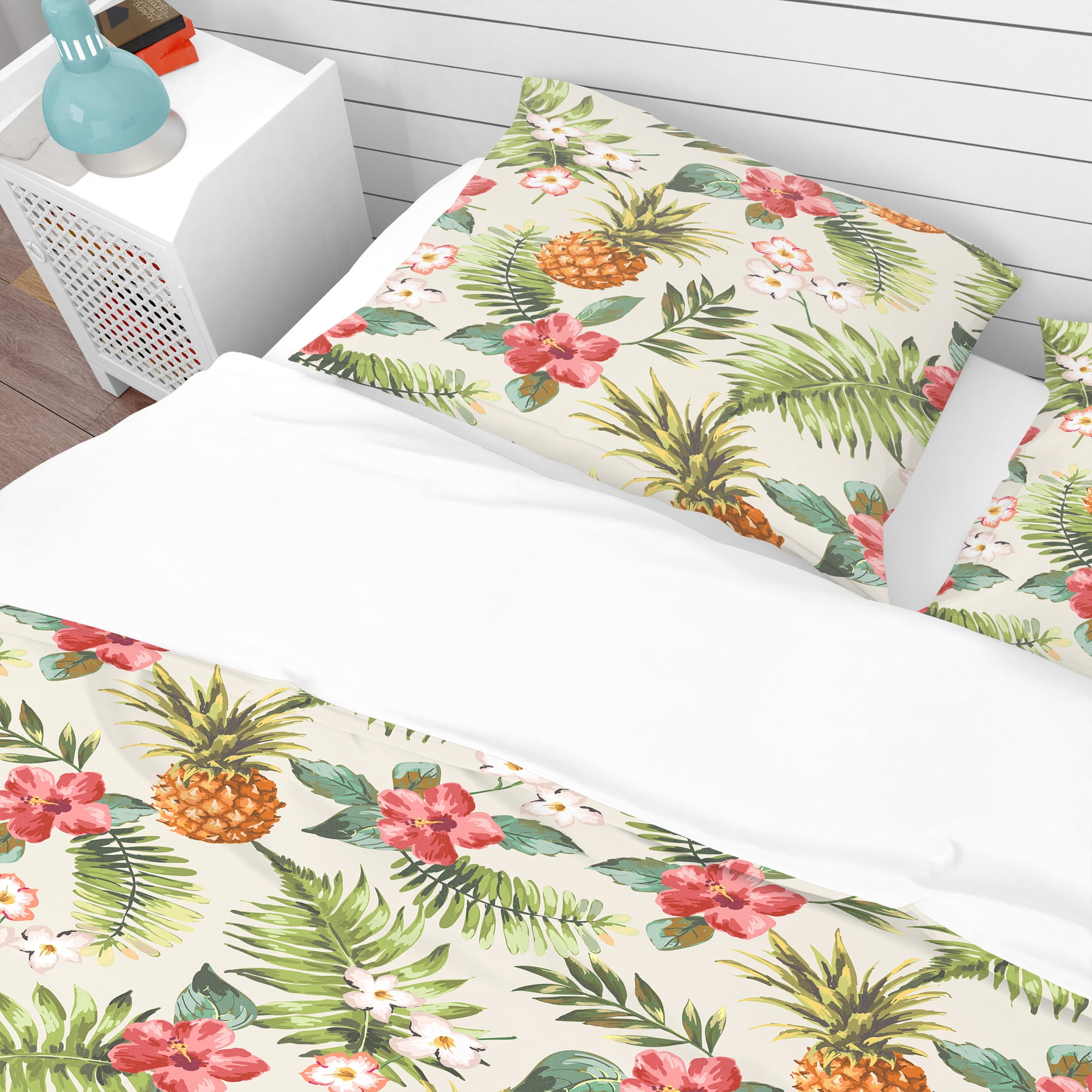 Designart 'Jungle Pineapple Red Flower Pattern' Tropical Duvet Cover Set