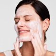 thumbnail image 4 of Set de regalo para el cuidado de la piel Estée Lauder Resilience con crema hidratante, 4 of 6