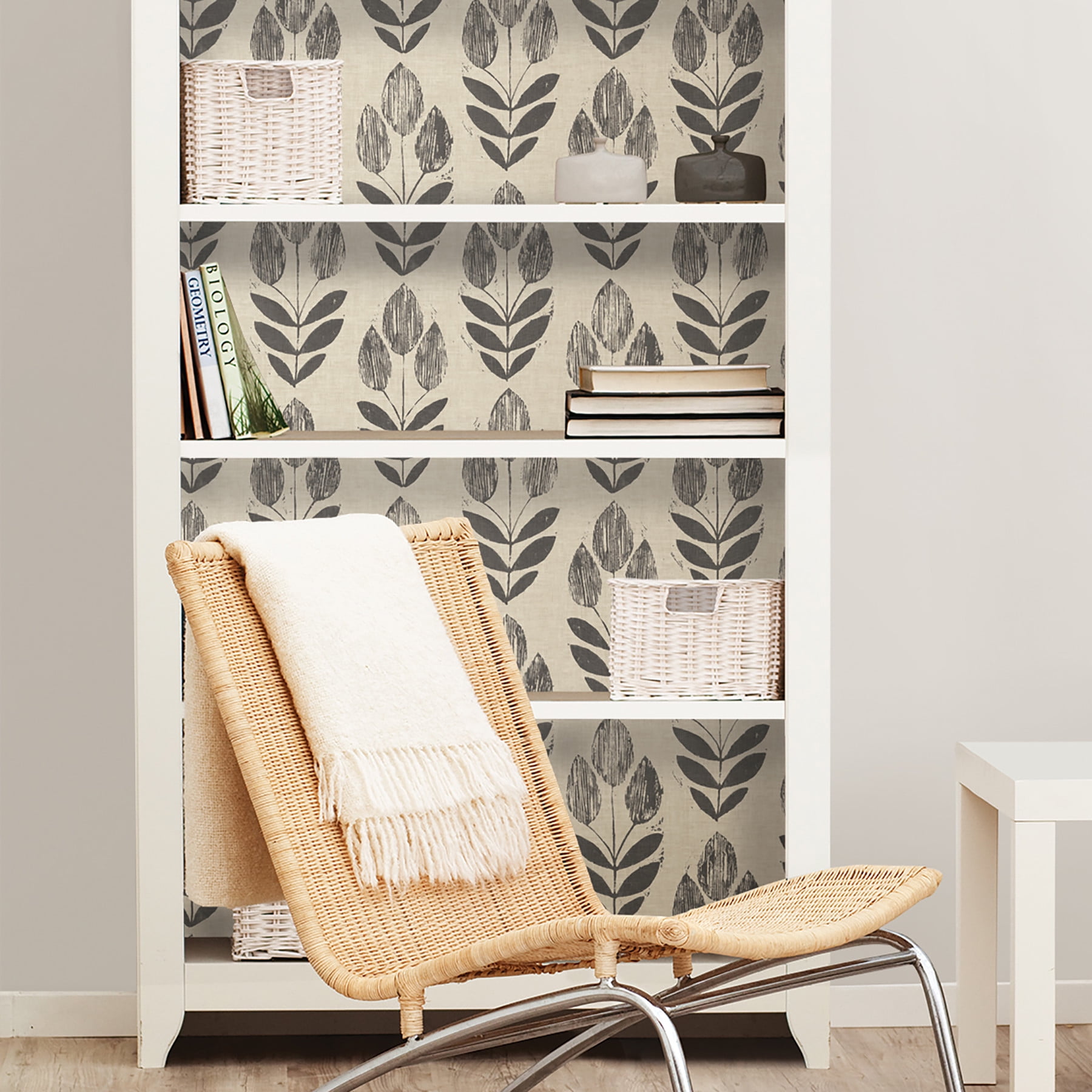 NuWallpaper Folk Tulip Vinyl Peel And Stick Wallpaper, 216-in by 20.5-in, 30.75 sq. ft.