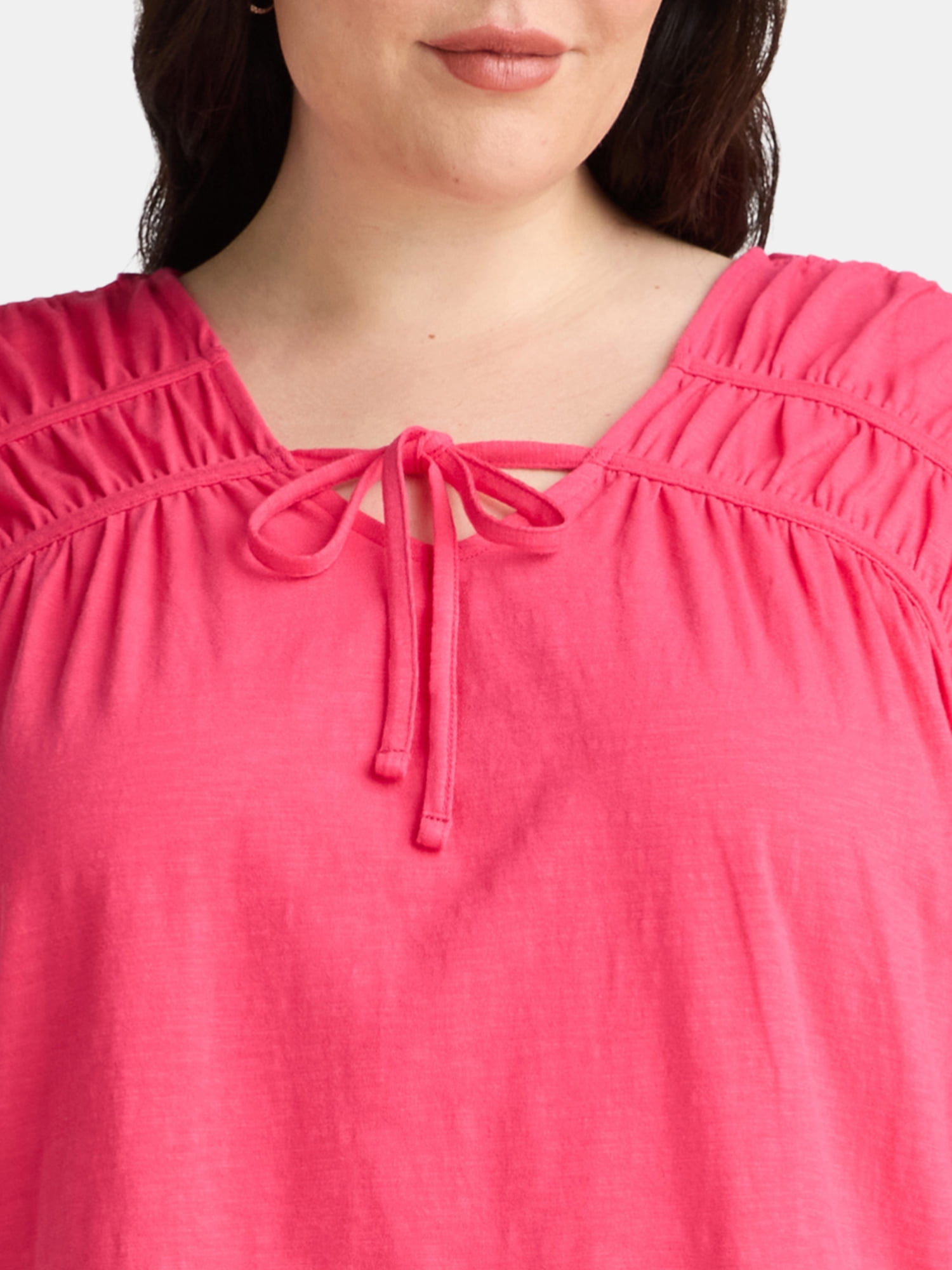 Terra & Sky Women's Plus Size Shirred Tie Top