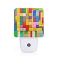 thumbnail image 1 of Fotbe Colorful Plastic Blocks Pattern Luz Nocturna LED, Luz de Noche con Sensor de Luz Natural de Anochecer a Amanecer, Se Enchufa a la Pared, Blanco Cálido 0.5W-UK, 1 of 7