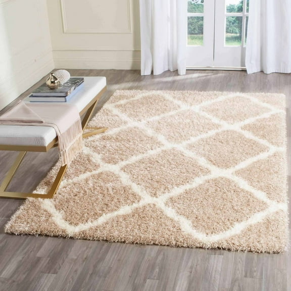 SAFAVIEH Montreal Cebrail Geometric Diamonds Shag Area Rug, Beige/Ivory, 5'3" x 7'6"