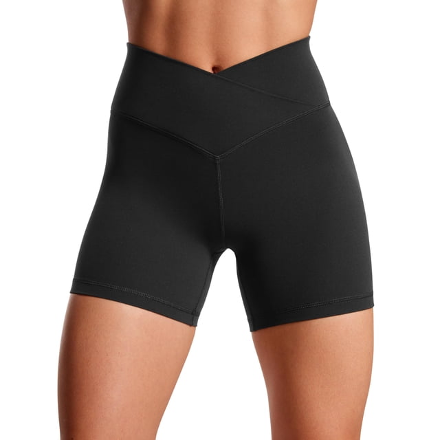 Shorts CRZ YOGA Butterluxe tiro alto 5" negro talla chica