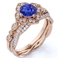 thumbnail image 1 of JeenMata Anillo de Bodas de 2 Quilates con Zafiro Azul Oscuro Creado en Laboratorio y Tallado a Mano en Oro Rosa de 18 K sobre Plata, 1 of 5