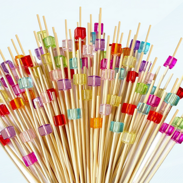 100 Pieces Cocktail Picks 4.7-inch Long Toothpicks Natural Bamboo Handmade Cocktail Sticks Appetizer Skewers for Fruits Drinks Desserts Party Food Decoration (Cubic Beads)