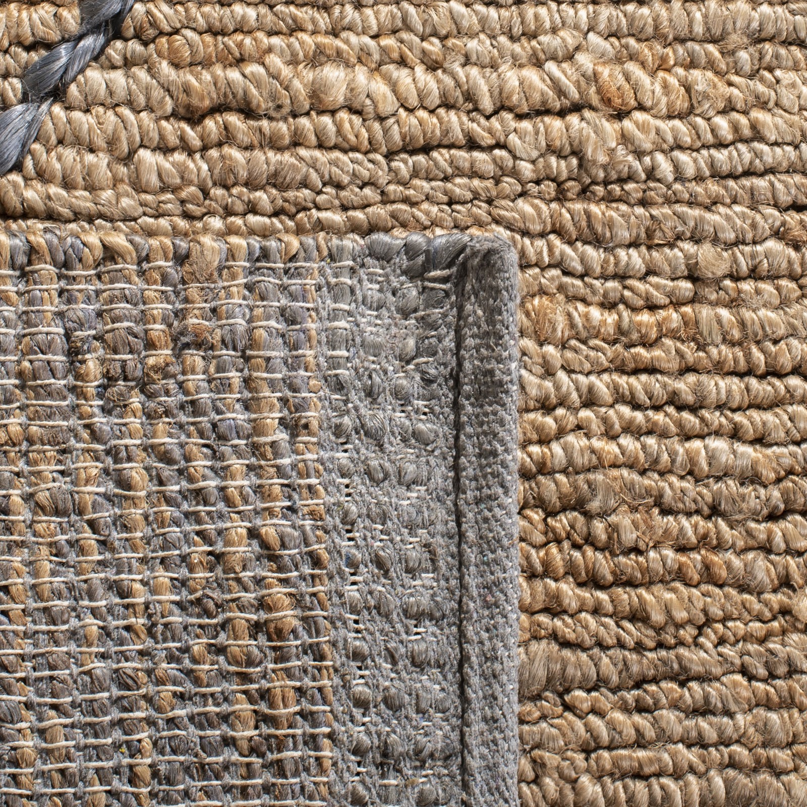 SAFAVIEH Natural Fiber Dahila Geometric Jute Area Rug, Beige/Grey, 4' x 6'
