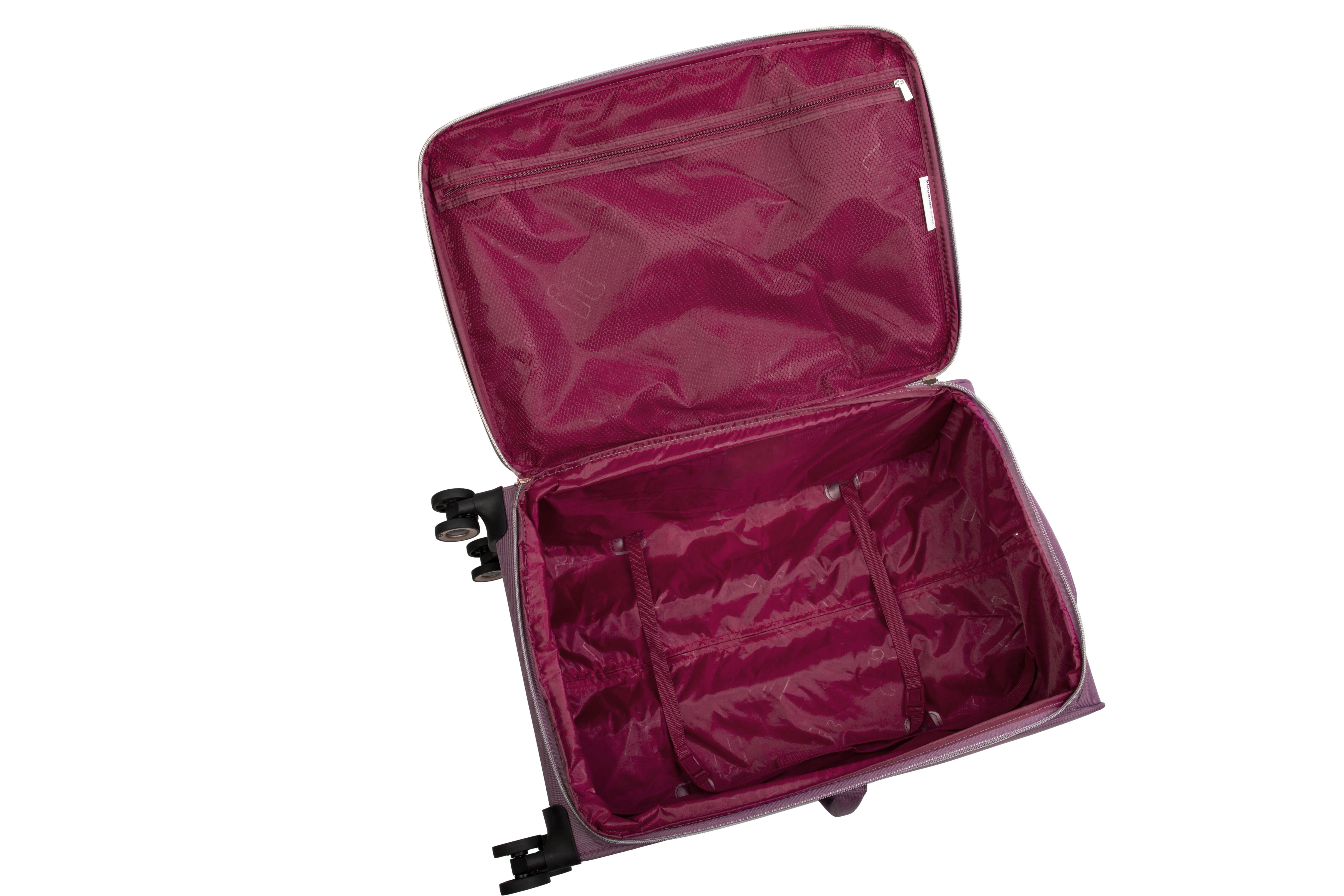 it luggage Enliven 22" Softside Carry-On 8 Wheel Semi Expander Spinner