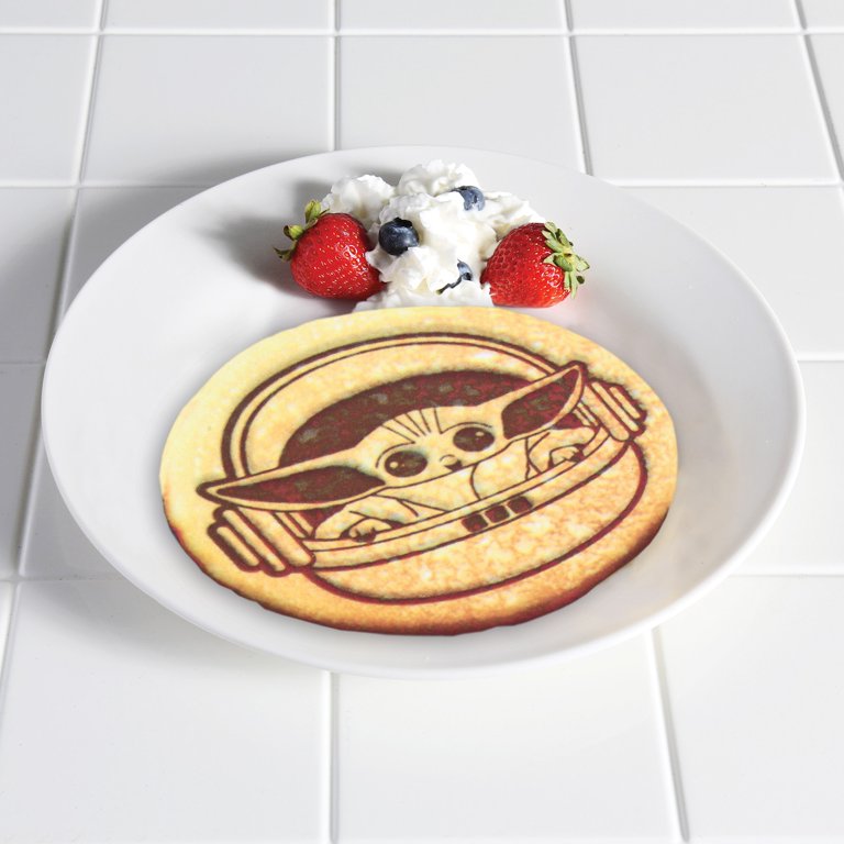 The Mandalorian Grogu Waffle Maker - Star Wars