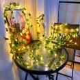thumbnail image 5 of Guirnalda de luces artificiales con hojas verdes y flores de 2 a 10 m, guirnalda navideña alimentada por USB o batería para decoración del hogar, 5 of 5