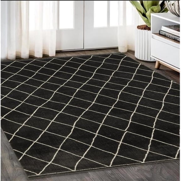 HomeRoots 575459 5 x 8 ft. Trellis Rectangle Area Rug, Charcoal & Ivory