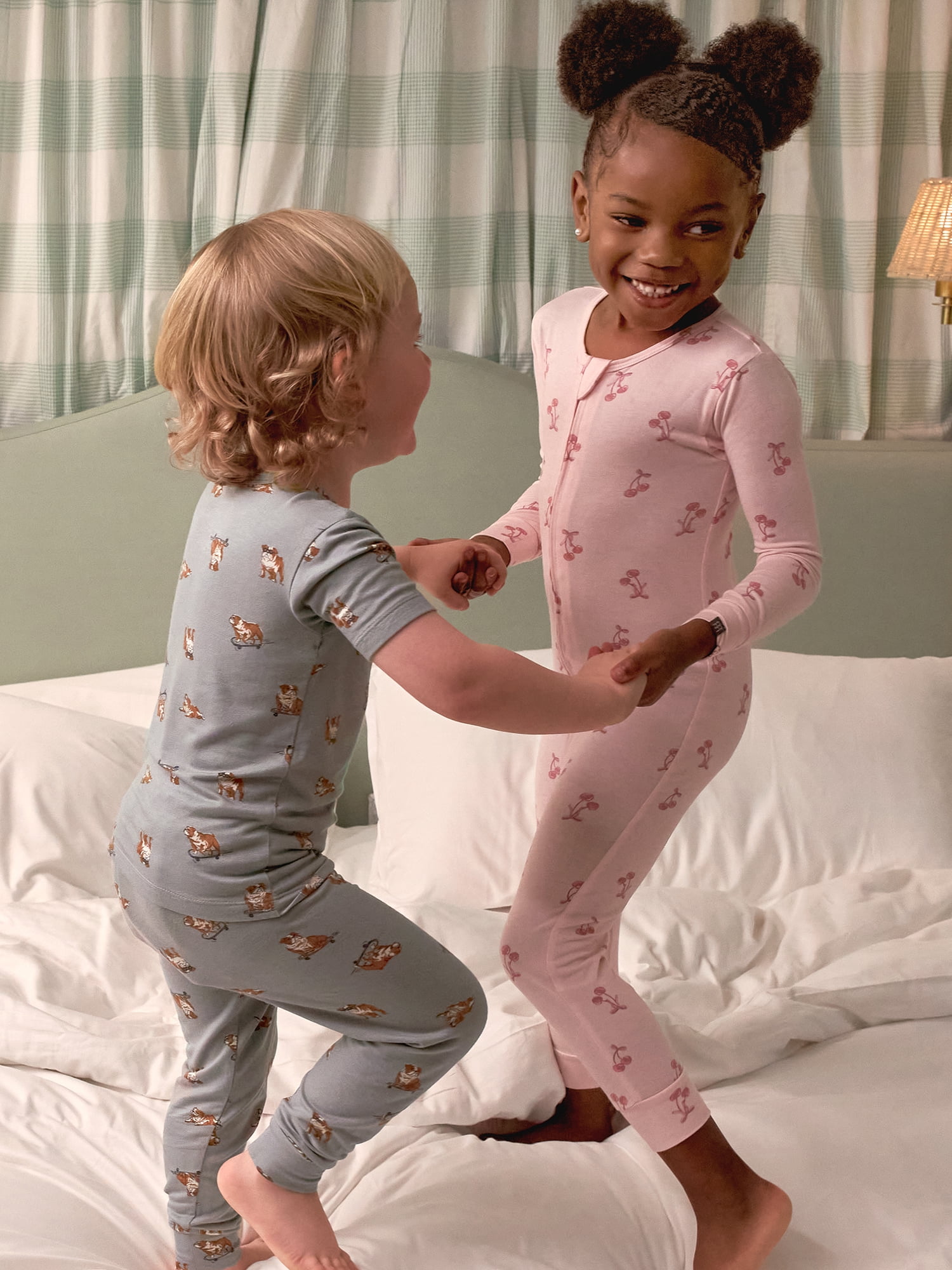 Modern Moments by Gerber Toddler Neutral Super Soft One-Piece Pajamas, Sizes 12 Months - 5T