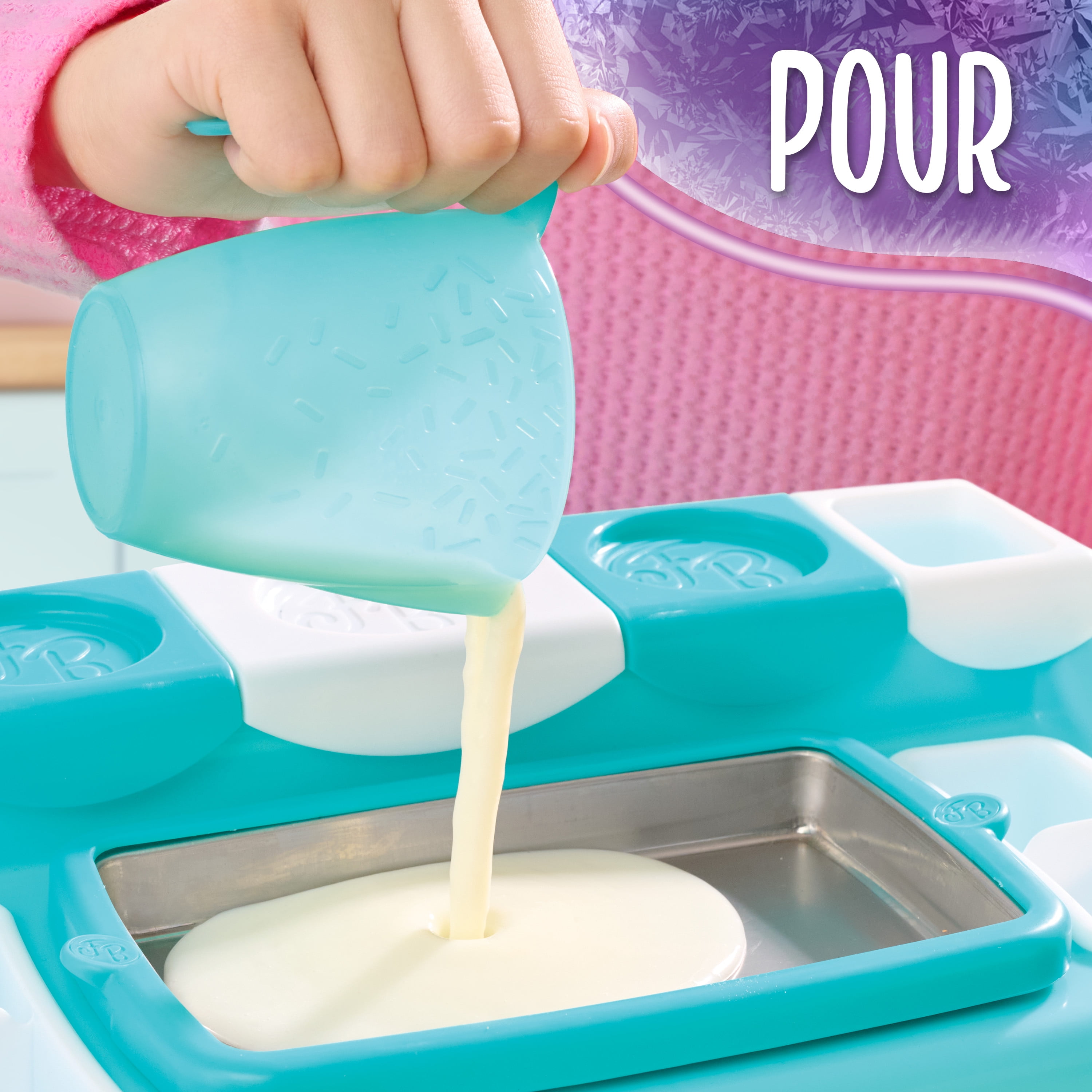 Easy Bake Freezy Bake Ice Cream Maker Toy, Plastic Kitchen Playset for Kids Ages 8 and up