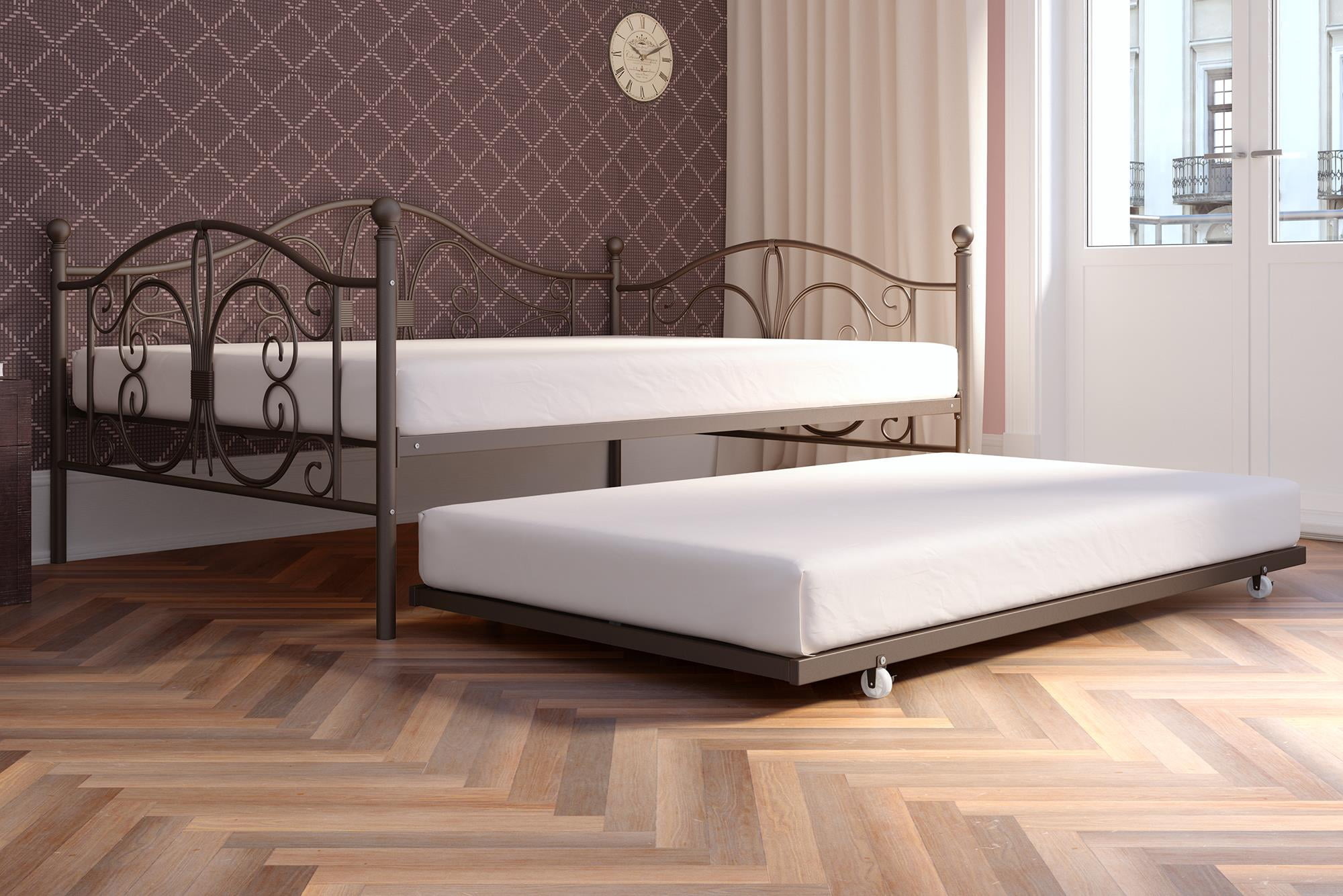 DHP Bombay Full Size Metal Daybed and Twin Size Trundle, Bronze