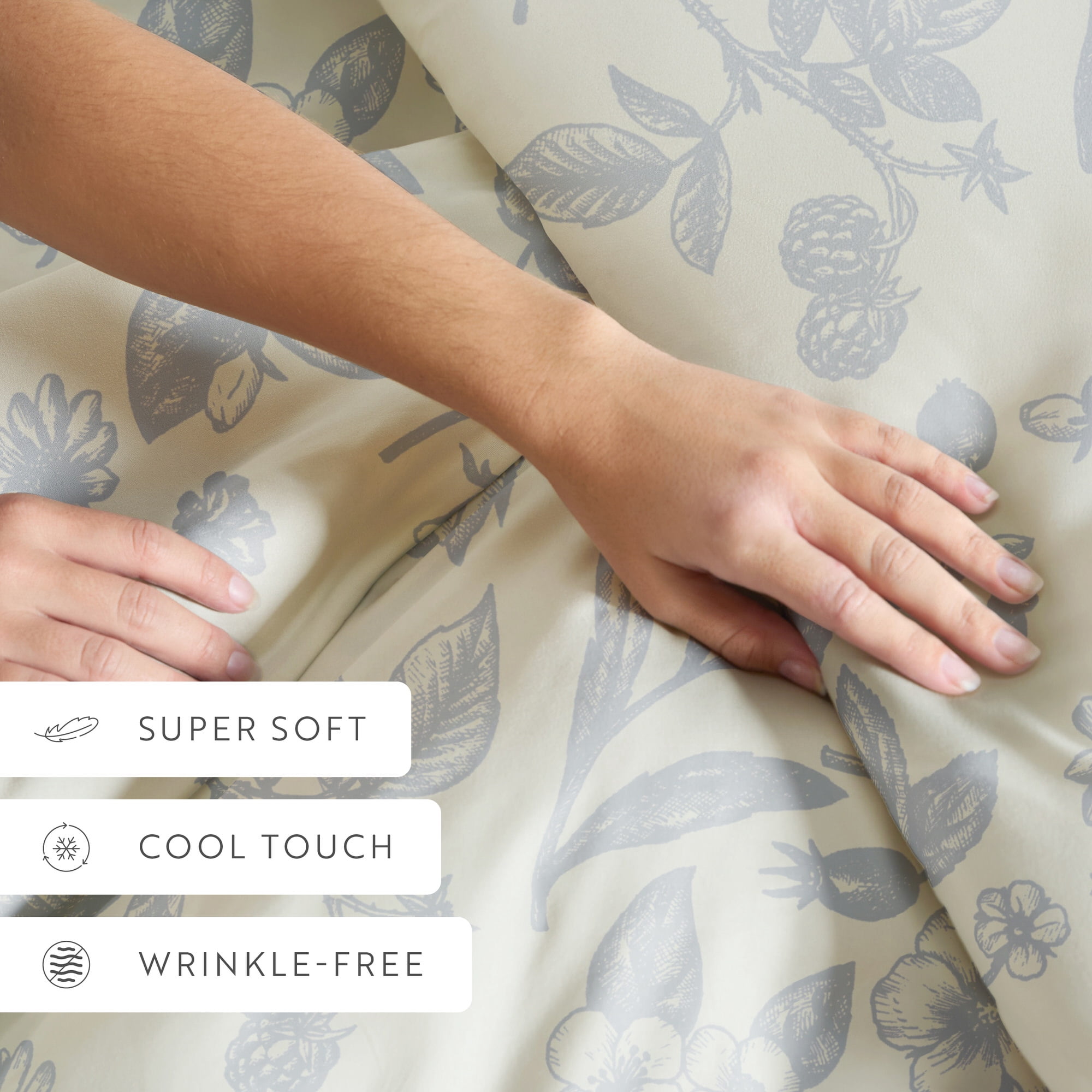 Duvet Cover Set - Ultra Soft & Breathable - Light Blue Farmhouse Floral for Queen Size Bedding by Comfort Canopy
