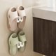 thumbnail image 5 of Soporte de pared con ventosa para zapatillas de baño | Gancho de almacenamiento de zapatos sin perforación | Acero inoxidable | Sostiene 2 pares | Drenaje, ahorro de espacio | Se adapta a azulejos o, 5 of 6