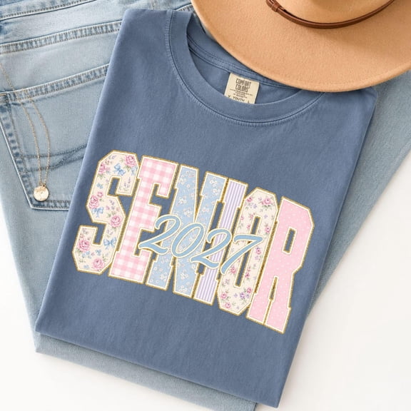Senior 2027 Girls Floral Senior Grandmillennial Class Of 2027 Graduation High School Senior T-Shirt All Size S-3XL