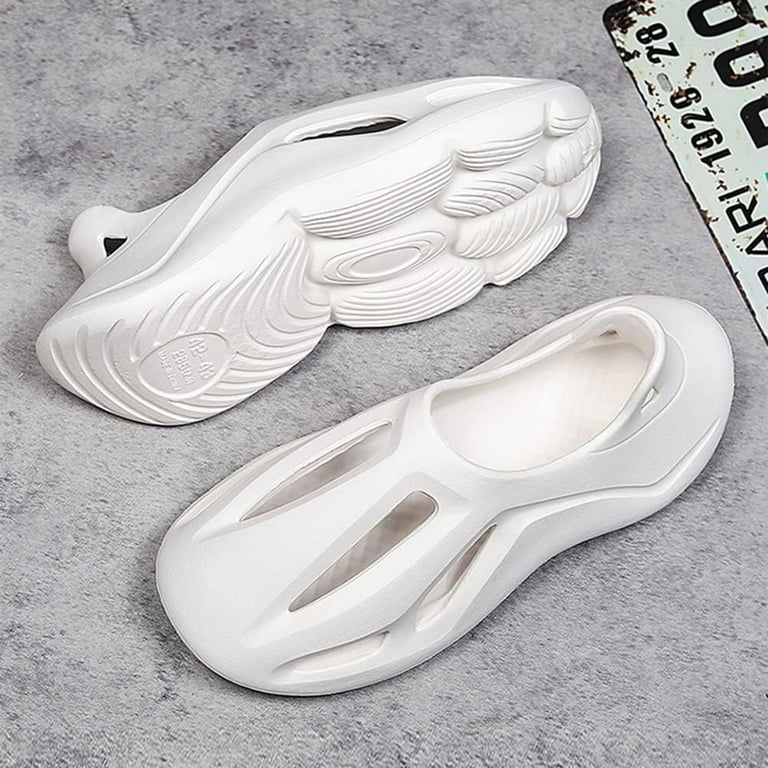 Sandals shoe deals show