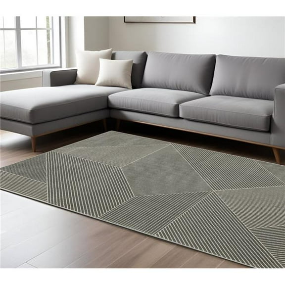 HomeRoots 575611 7 x 10 ft. Geometric Rectangle Area Rug, Gray & Ivory