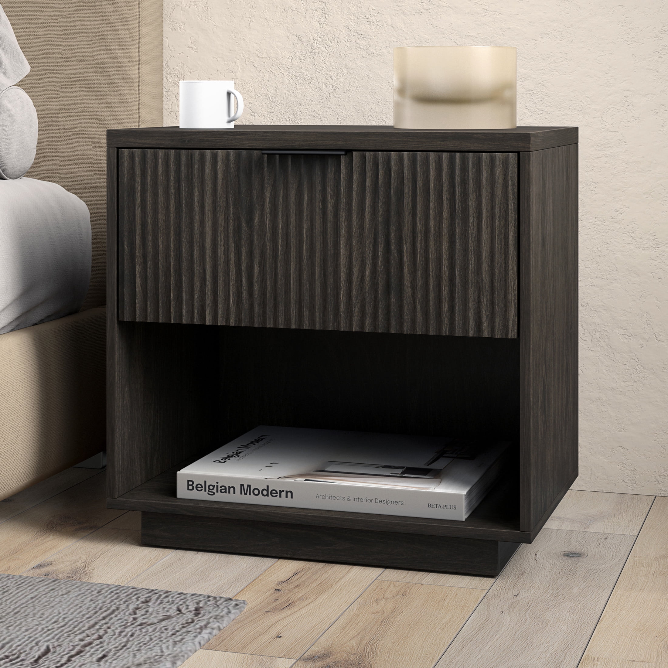 Evelyn&Zoe Modern/Contemporary 24" Wide Alder Brown Nightstand