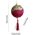thumbnail image 3 of Adorno Navideño con Colgante Alienígena Dorado | Tela Roja | 8,5 X 8,5 X 18 Cm | Ligero y Resistente | 1 Unidad | Regalo Navideño, 3 of 6