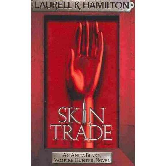 Skin Trade (Paperback) by Laurell K. Hamilton