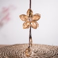 thumbnail image 4 of Colgante de flor de cristal, decoración de cristal, colgante para el hogar, jardín, coche, fabricante de arcoíris, 4 of 5