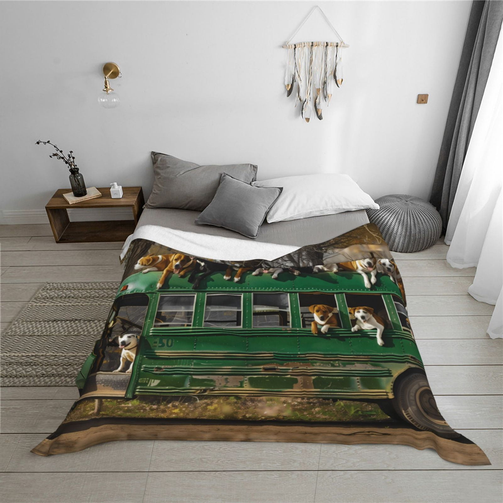 Throw Blanket for Couch - Dogs On A School Bus Soft Comfy Lightweight Cozy Warm Throw Blanket, Fuzzy Plush Flannel Blanket & Throws for Sofa and Bed All Season