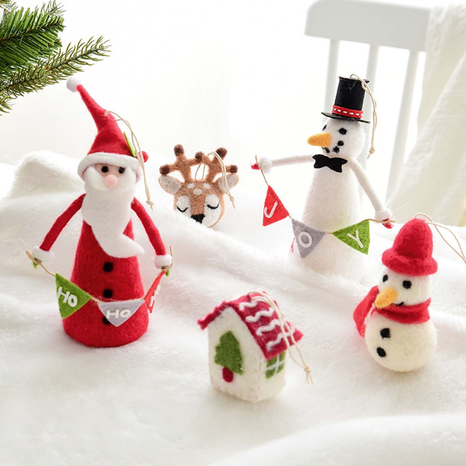 Christmas Tree Building Blocks Kit - 543 Pieces With LED Lights, Tabletop Decor & Stocking Stuffer For Kids & Adults