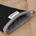 thumbnail image 3 of Kitchen Aid Gants de Four en Coton Asteroid avec Poignée en Silicone, Ensemble de 2, Noir, 3 of 6