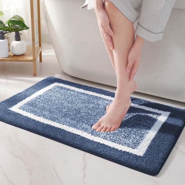 Alfombra de baño Color&Geometry de microfibra azul oscuro, 40 x 60 cm, antideslizante