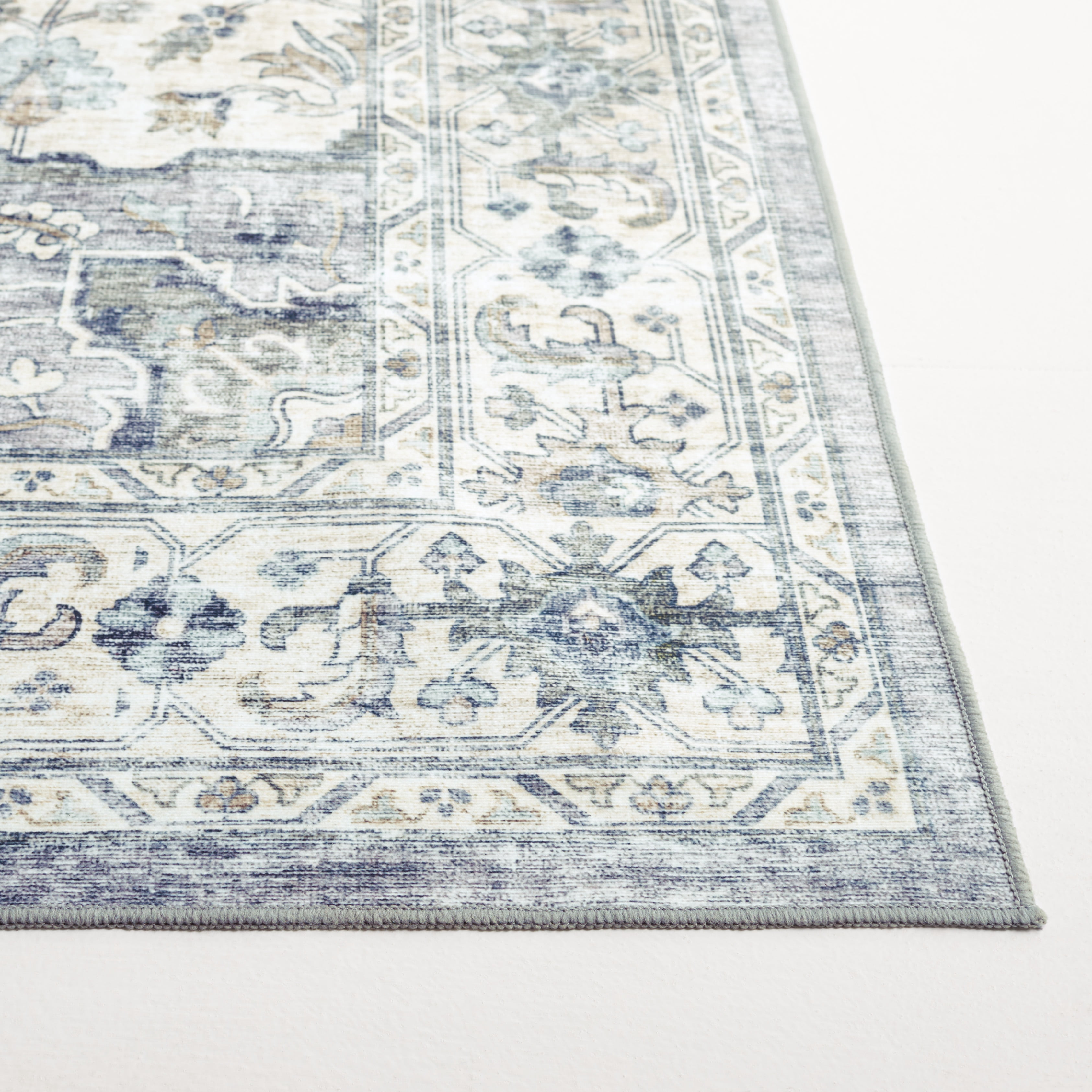 SAFAVIEH Arizona Gorica Distressed Polyester Machine Washable Runner Rug, Light Grey/Beige, 2'6" x 12'